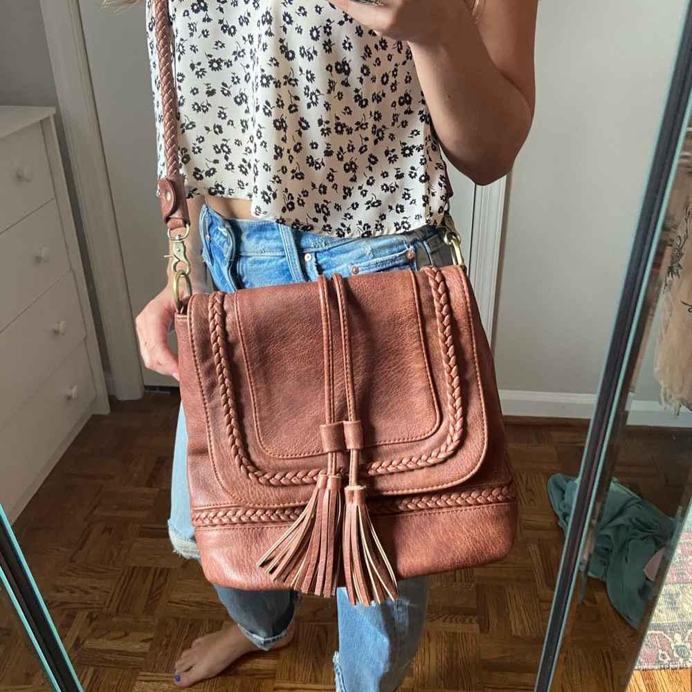 Crossbody purse